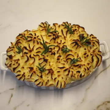 Pastel de patatas y Costilla asada al vino tinto