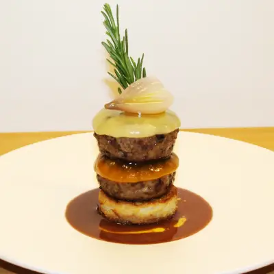 Hamburguesa de carrillera de cerdo al Oporto version SQ