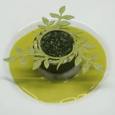 Gazpacho Verde, Gamba blanca, Sushi Mediterráneo y Crujiente de Alga Nori